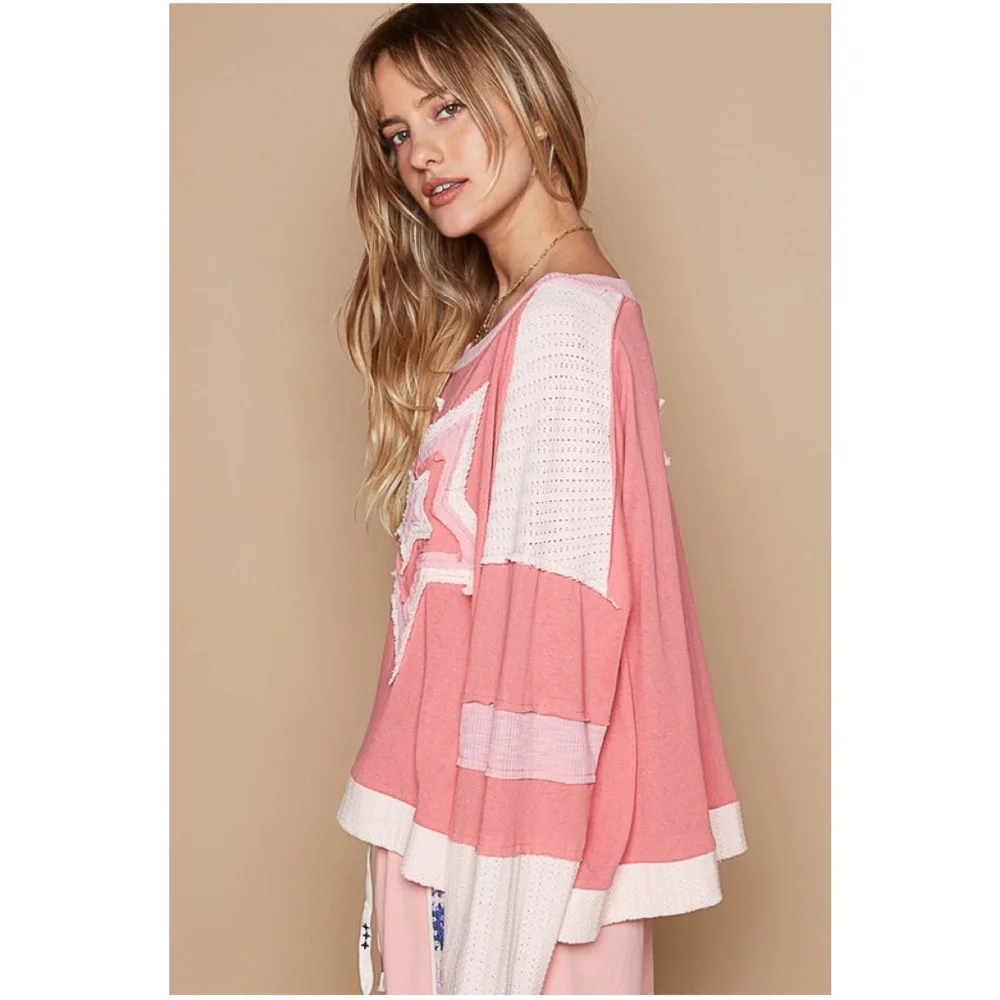 Cozy Star Patch Color Block Long Sleeve Loose Fit Top - Picture 3 of 3